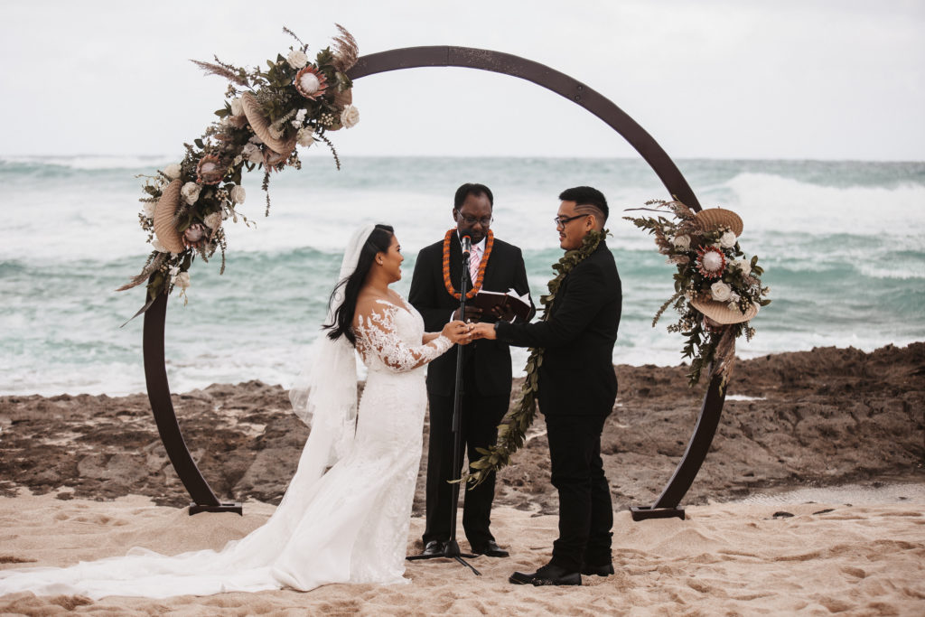 beachside wedding on oahu couple getting married