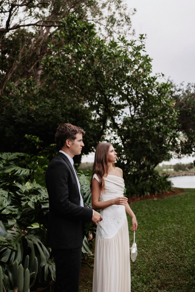 Newlyweds captured against a Sunset Ranch backdrop, a storytelling masterpiece in wedding photography’s finest form.